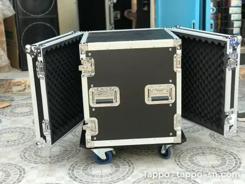 Flight case professionnel avec roulettes U10 a U18