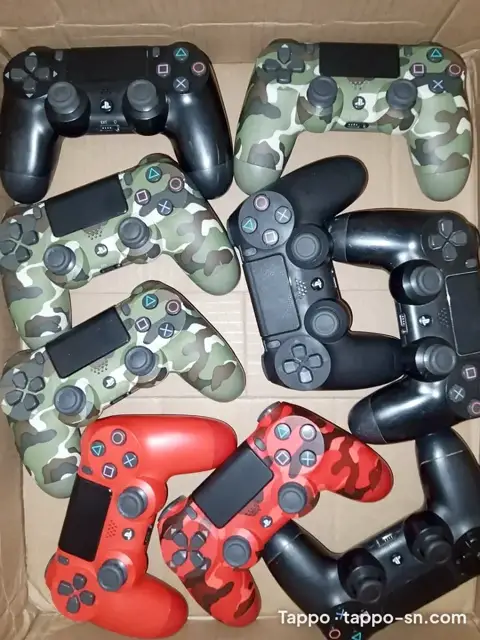 Manettes DualShock 4 pour PlayStation 4