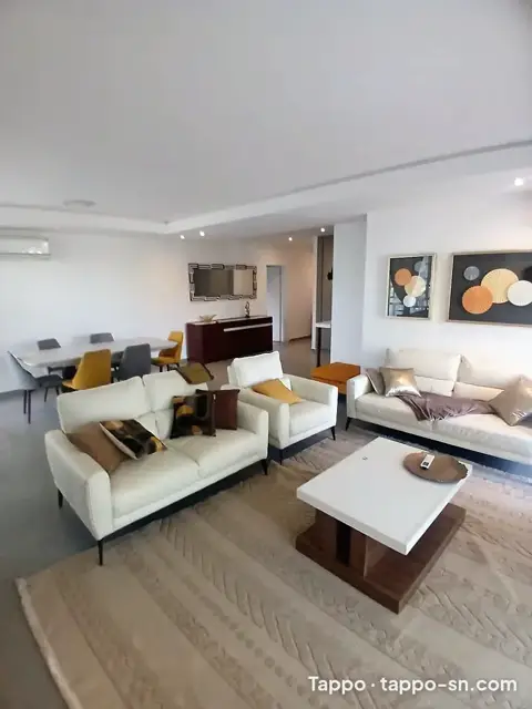 Appartement 3 chambres salon aux Almadies
