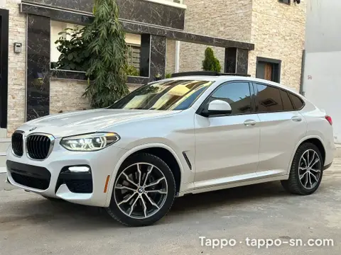 BMW X4 xDrive 30i 2019 - FULL OPTIONS - TOIT PANO