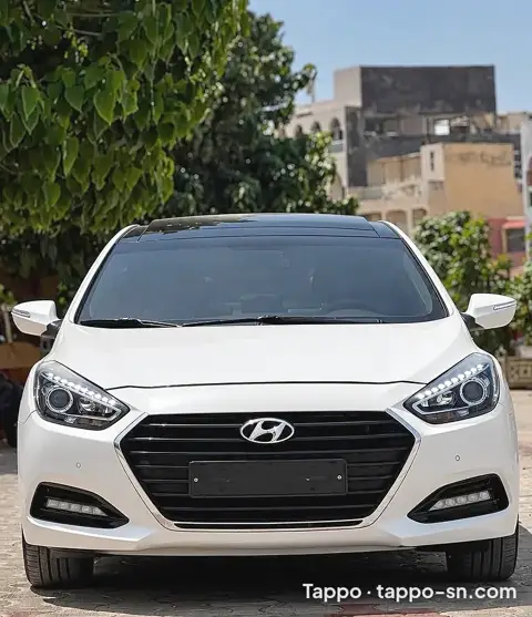 Hyundai i40 2017 Automatique Essence Dédouané