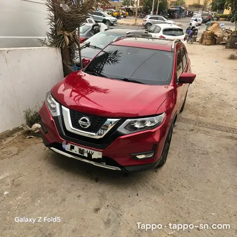 Nissan Rogue 5 places