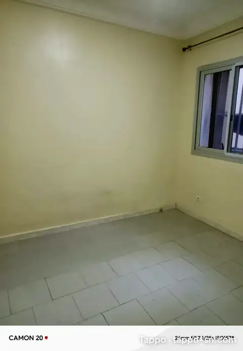 Chambre avec toilette partagée à Nord-Foire