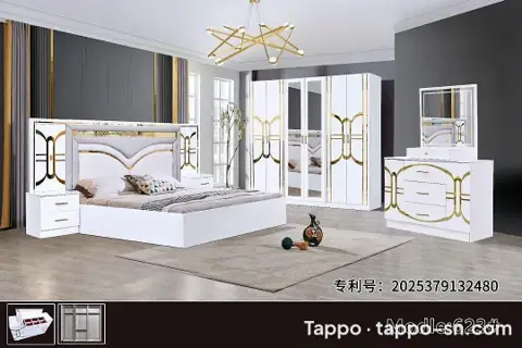 Chambre à coucher complète blanche et dorée