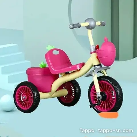 Tricycle enfant rose et beige avec panier