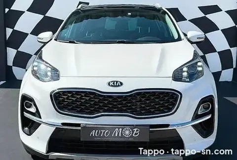 Voiture Kia blanche 2019
