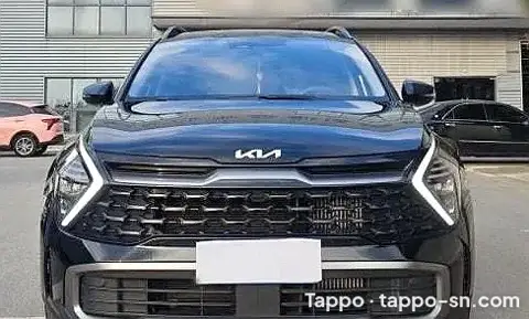 Voiture Kia Sportage noire 2023
